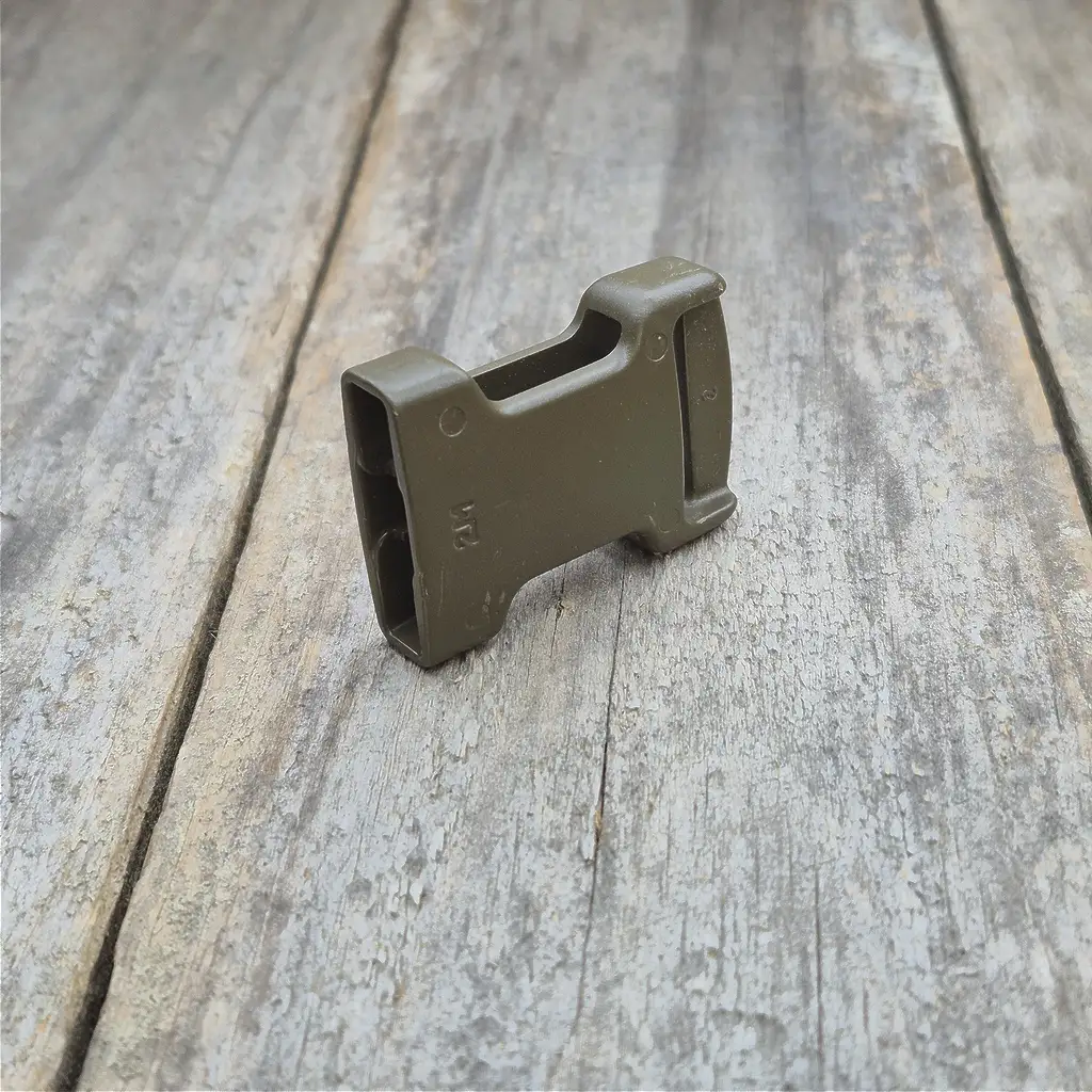2m Warrior Female Buckle, Olive